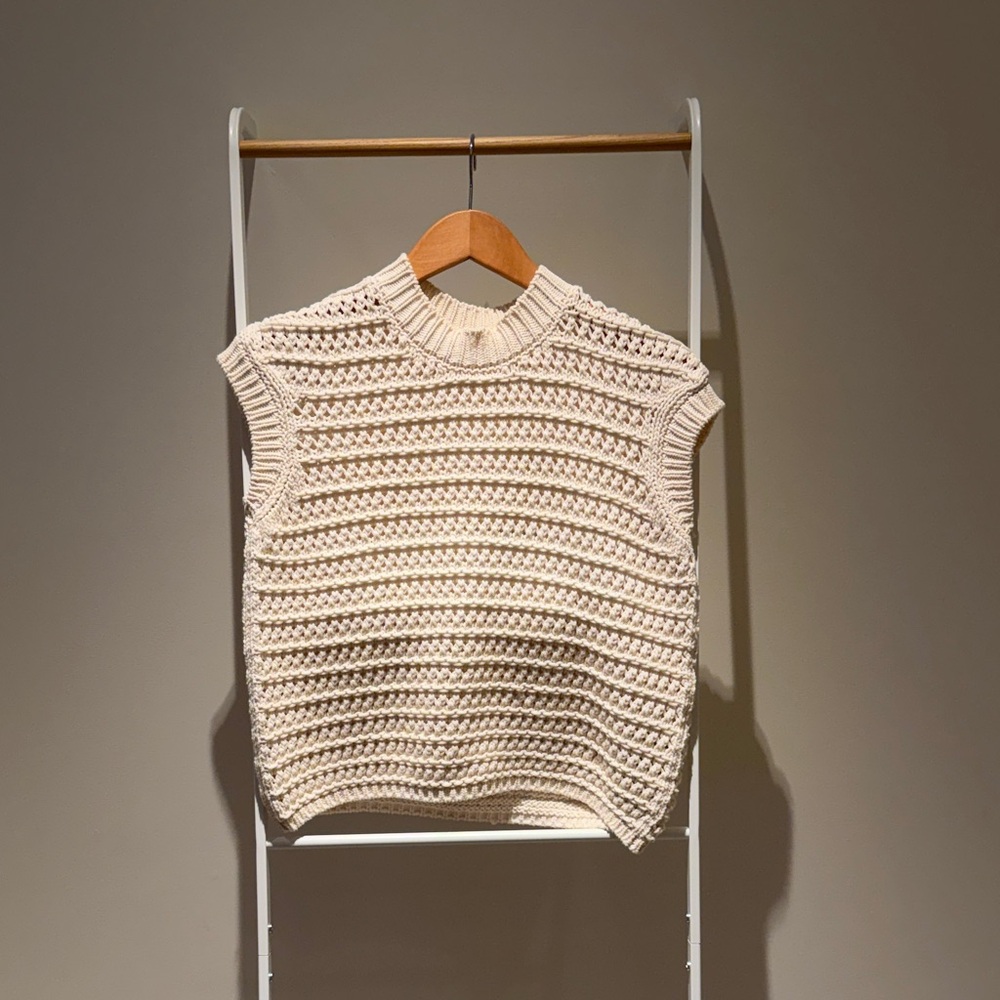 Eleventy Ivory Knit Top
